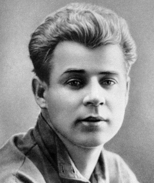 Сергей Александрович Есенин в юности
