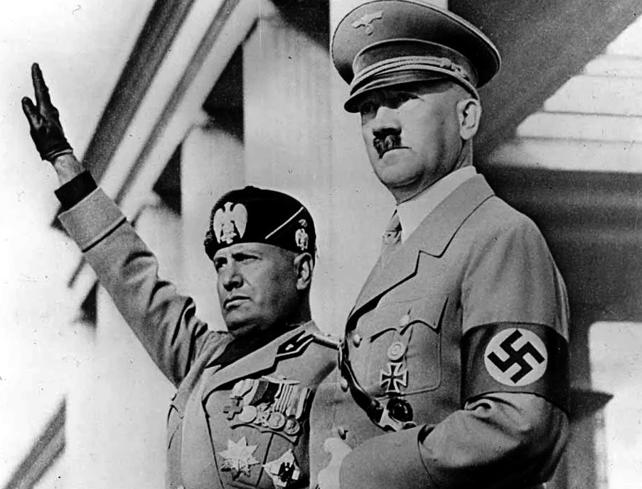 Муссолини и Гитлер - фашизм